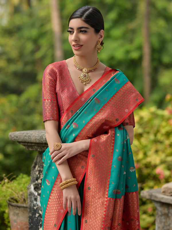 RAMA BANARASI SILK  SAREE WITH CONTRAST COLOUR
