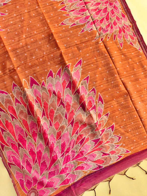 Mallai Silk Saree  With Floral Print - ORANGE
