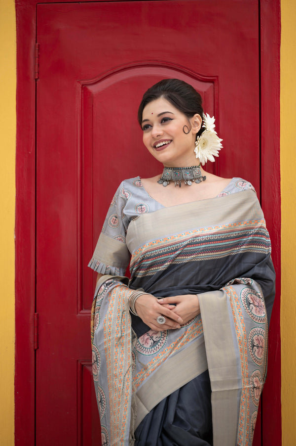 Tussar Silk Warli Print Saree - GREY